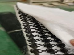 土工復(fù)合排水網(wǎng)施工