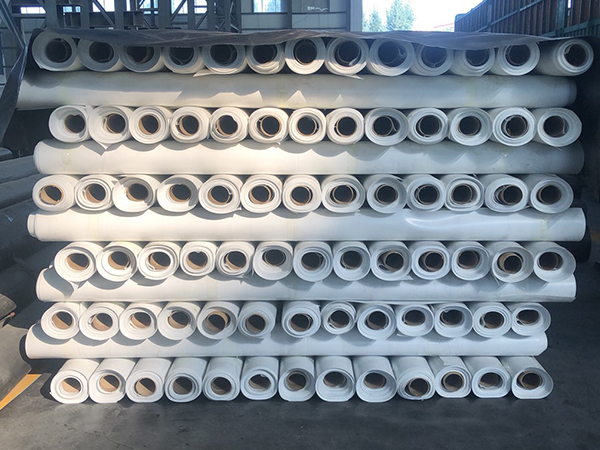 防滲土工膜施工前焊接人員須如何配合？