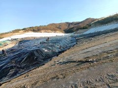 垃圾填埋場(chǎng)須鋪設(shè)使用防滲土工膜