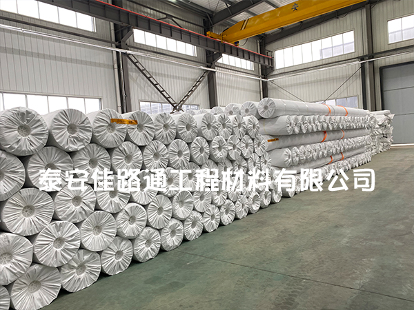 將垃圾填埋場防滲膜的使用作用發(fā)揮起來