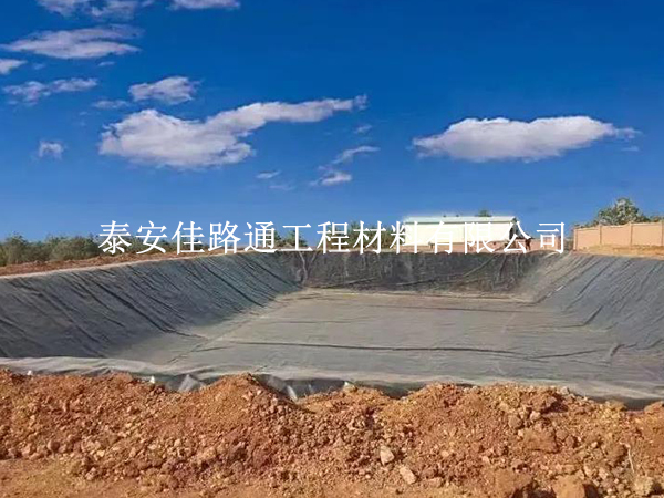 污水處理防滲膜鋪設節(jié)點處理技巧:確保水質(zhì)安全的創(chuàng)新實踐 污水處理防滲膜鋪設節(jié)點處理技巧:確保水質(zhì)安全的創(chuàng)新實踐