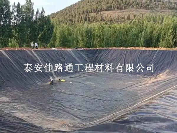 垃圾填埋場(chǎng)防滲膜備受青睞的原因分析 垃圾填埋場(chǎng)防滲膜備受青睞的原因分析